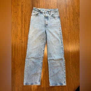 Levi’s Ribcage Straight jeans size 26